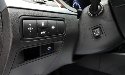 Hyundai Genesis 2015, 197444 км, за 5133.8 USD - фото 14