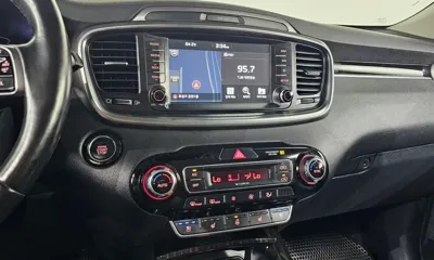 Kia Sorento 2019, 166057 км, за 9946.04 USD - фото 12