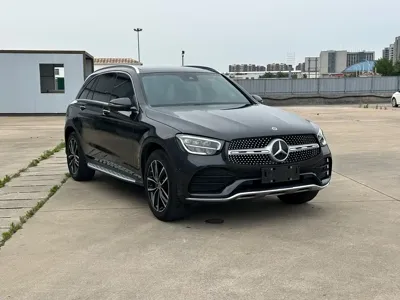 Mercedes-Benz GLC 2022, 58000 км, за 29399.08 USD