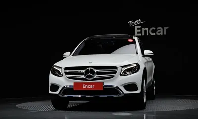 Mercedes-Benz GLC-Class 2018, 64376 км, за 19198.66 USD