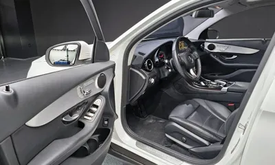 Mercedes-Benz GLC-Class 2018, 64376 км, за 19198.66 USD - фото 12