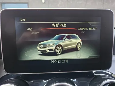 Mercedes-Benz GLC-Class 2018, 64376 км, за 19198.66 USD - фото 19