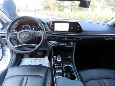 Hyundai Sonata 2020, 67448 км, за 8458.68 USD - фото 7