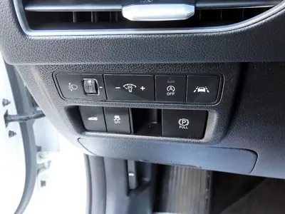 Hyundai Sonata 2020, 67448 км, за 8458.68 USD - фото 12