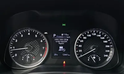 Hyundai Avante 2020, 12441 км, за 10125.67 USD - фото 8
