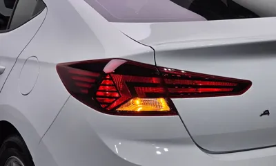 Hyundai Avante 2020, 12441 км, за 10125.67 USD - фото 23