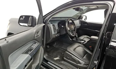 ChevroletGMDaewoo Colorado 2022, 15653 км, за 20101.5 USD - фото 10