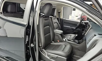 ChevroletGMDaewoo Colorado 2022, 15653 км, за 20101.5 USD - фото 12