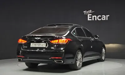 Hyundai Genesis 2016, 193341 км, за 5848.3 USD