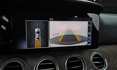 Mercedes-Benz E-Class 2019, 95113 км, за 16511.73 USD - фото 15