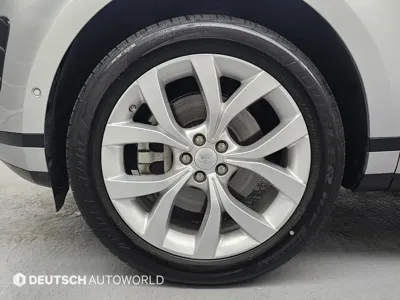 Land Rover Range Rover Evoque 2020, 59572 км, за 17001.44 USD