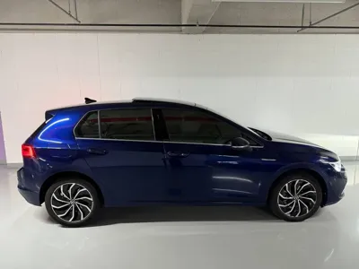 Volkswagen Golf 2022, 19900 км, за 12685.41 USD