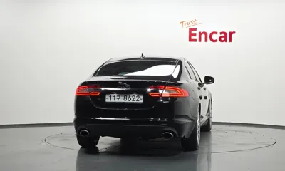 Jaguar XF 2015, 134518 км, за 3640.38 USD