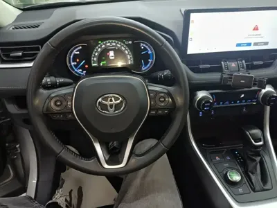 Toyota RAV4 2020, 77600 км, за 16185.68 USD - фото 11