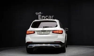 Mercedes-Benz GLC-Class 2016, 80971 км, за 12871.35 USD - фото 4