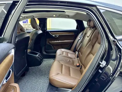 Volvo S90 2020, 131000 км, за 15759.32 USD - фото 6