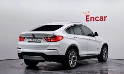 BMW X4 2015, 121208 км, за 11074.92 USD