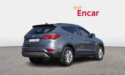 Hyundai Santafe 2018, 156989 км, за 8259 USD