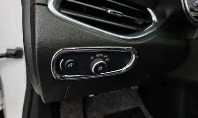 ChevroletGMDaewoo Malibu 2018, 91485 км, за 6821.19 USD - фото 17