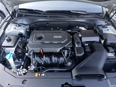 Hyundai Grandeur 2017, 87666 км, за 10437.18 USD