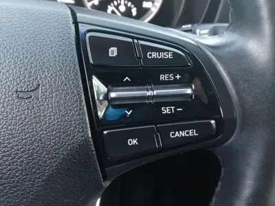 Hyundai Grandeur 2017, 87666 км, за 10358.31 USD - фото 10