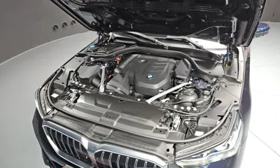 BMW 5-Series 2024, 16963 км, за 39656.17 USD - фото 6