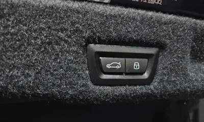 BMW 5-Series 2024, 16963 км, за 39656.17 USD - фото 20