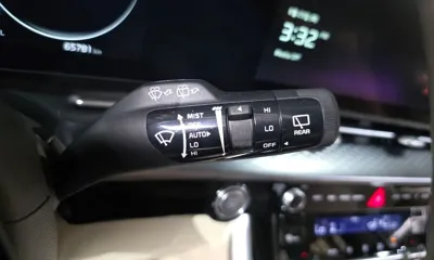 Kia Canival 2023, 65781 км, за 26802 USD - фото 28