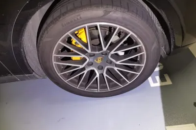 Porsche Cayenne 2019, 87700 км, за 60220 USD - фото 8