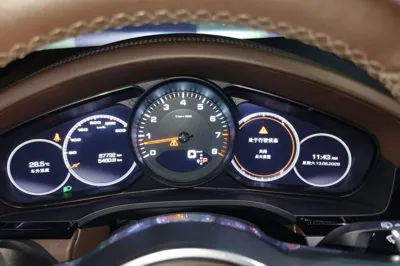 Porsche Cayenne 2019, 87700 км, за 60220 USD - фото 11