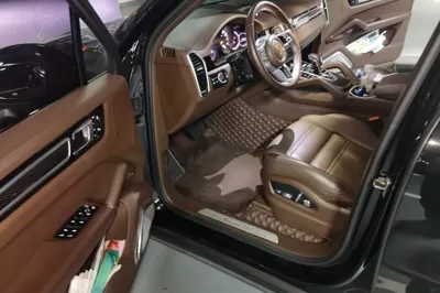 Porsche Cayenne 2019, 87700 км, за 60220 USD - фото 16