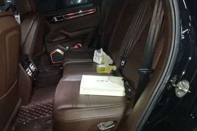 Porsche Cayenne 2019, 87700 км, за 60220 USD - фото 17