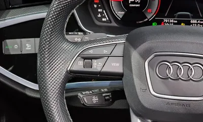 Audi Q3 2023, 79136 км, за 31160.58 USD - фото 17
