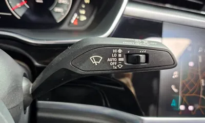 Audi Q3 2023, 79136 км, за 31160.58 USD - фото 29