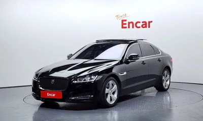 Jaguar XF · 2018 год