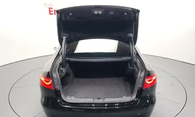 Jaguar XF 2018, 84989 км, за 5880.41 USD - фото 20