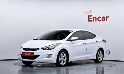 Hyundai Avante · 2012 год