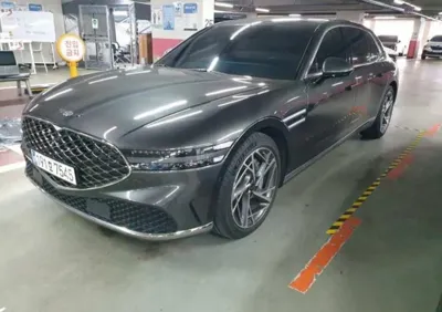 Genesis G90 2023, 72397 км, за 7719.57 USD