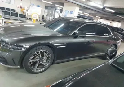 Genesis G90 2023, 72397 км, за 7719.57 USD