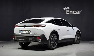 Peugeot 408 2025, 13299 км, за 25600.63 USD
