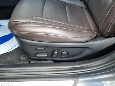 Hyundai Grandeur 2019, 47233 км, за 13023.37 USD - фото 15