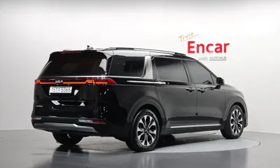 Kia Canival 2022, 162560 км, за 14897.23 USD