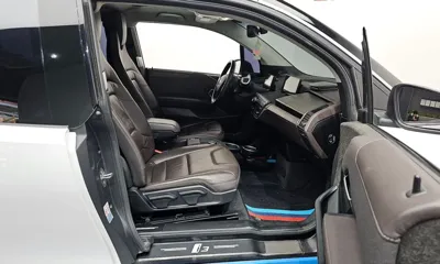 BMW i3 2019, 114040 км, за 13742.98 USD - фото 12