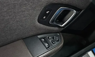 BMW i3 2019, 114040 км, за 13742.98 USD - фото 16