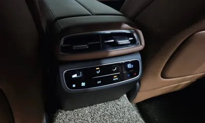Genesis G80 2022, 23737 км, за 25305.77 USD - фото 33
