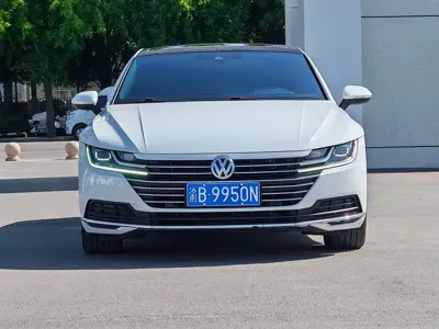 Volkswagen CC 2020, 75000 км, за 15759.32 USD