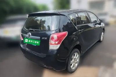 Toyota Verso 2014, 53100 км, за 7051 USD