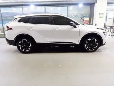 Kia Sportage 2023, 16489 км, за 20101.5 USD