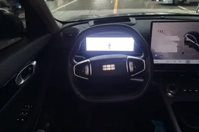 Geely Galaxy E5 2024, 20500 км, за 15597 USD - фото 10