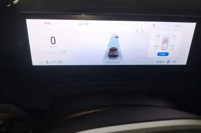 Geely Galaxy E5 2024, 20500 км, за 15597 USD - фото 11